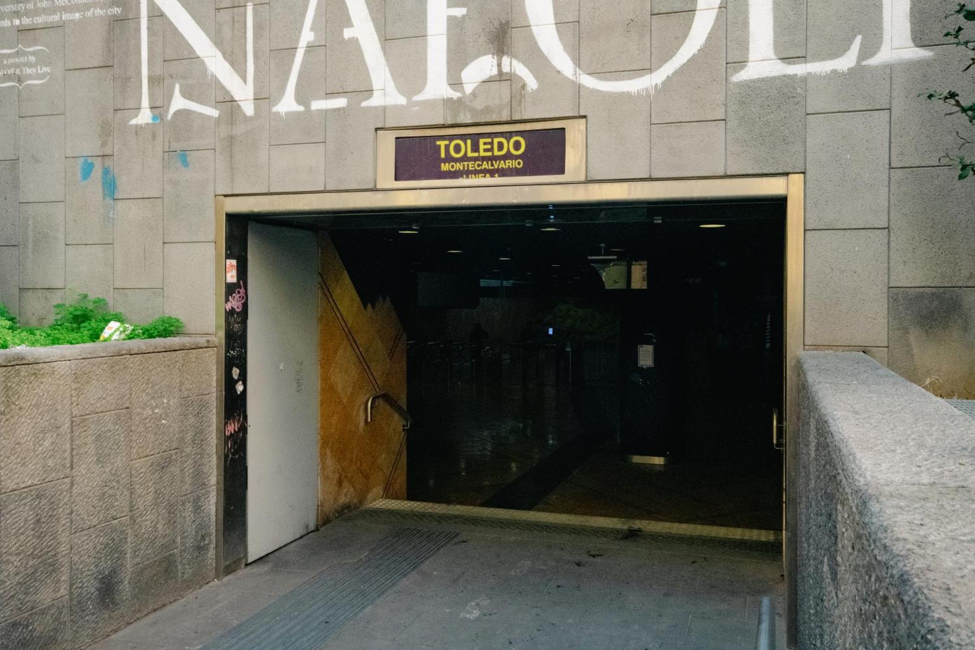 Il Dubbio Ai Quartieri Spagnoli Napoli Bagian luar foto